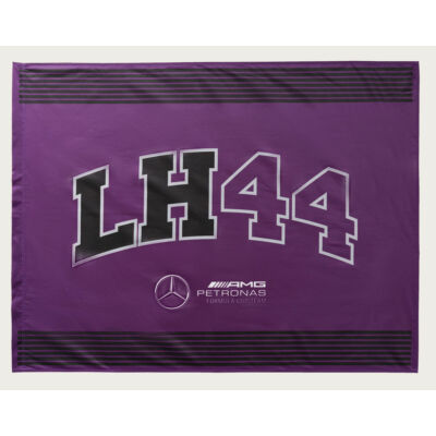 Mercedes AMG Petronas zászló - Hamilton 44