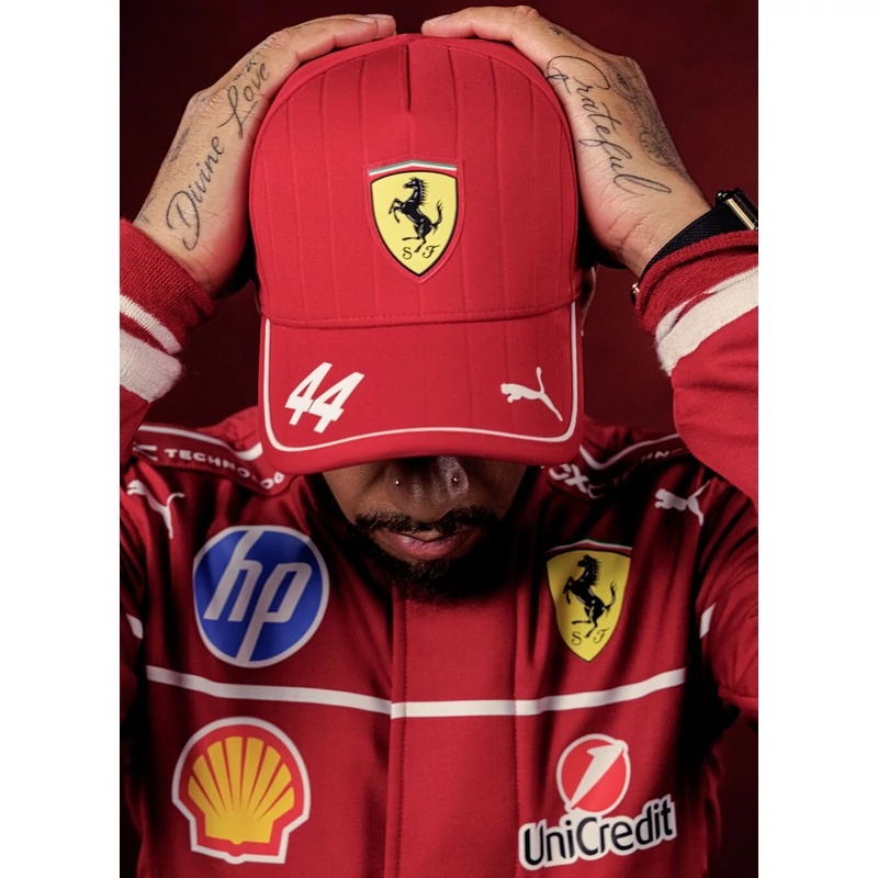 Ferrari sapka - Driver Lewis Hamilton piros