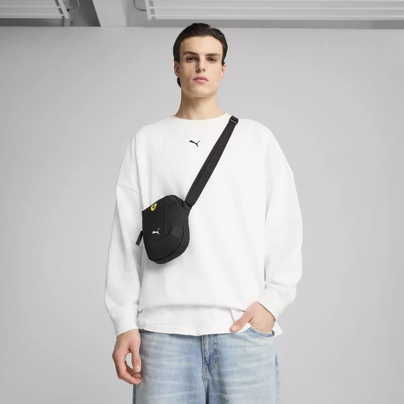 Ferrari kistáska - Scudetto fekete