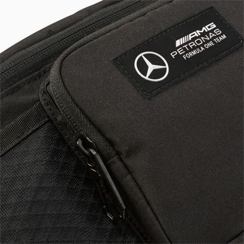Mercedes AMG Petronas övtáska - Team Logo