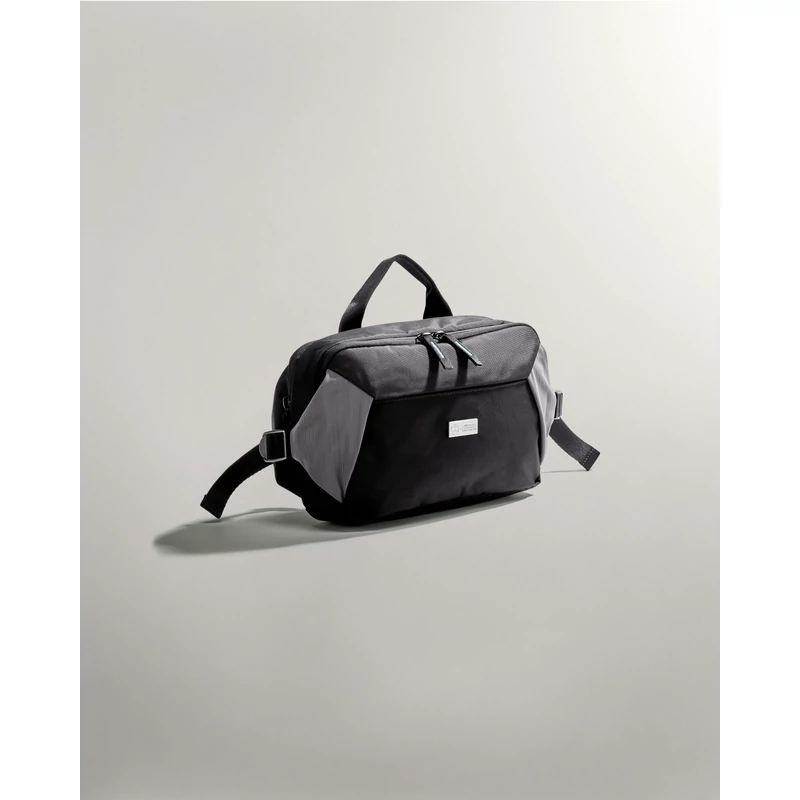 Mercedes AMG Petronas táska - Cross Body